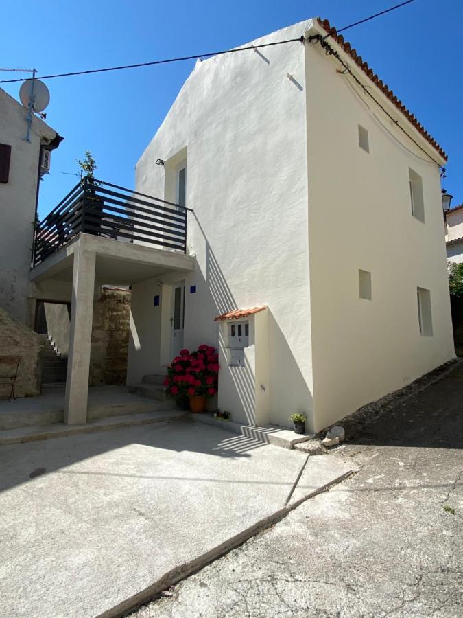 Center Studio Funtana Εξωτερικό φωτογραφία